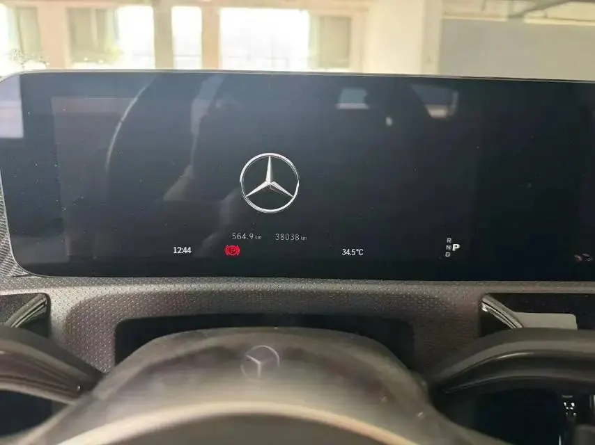 Mercedes Benz Class A 2023 A 200 L 1.3T Dynamic Automatic 5