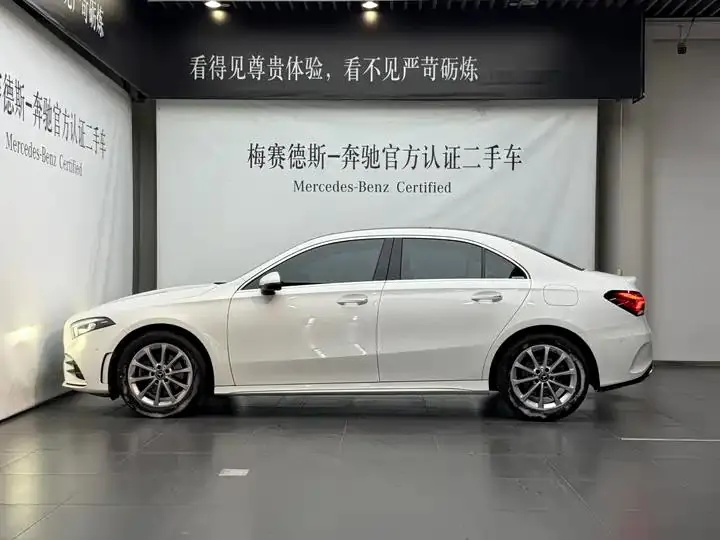 Mercedes Benz A- Class 2021 A 200 L Sport Sedan Luxury Model 10