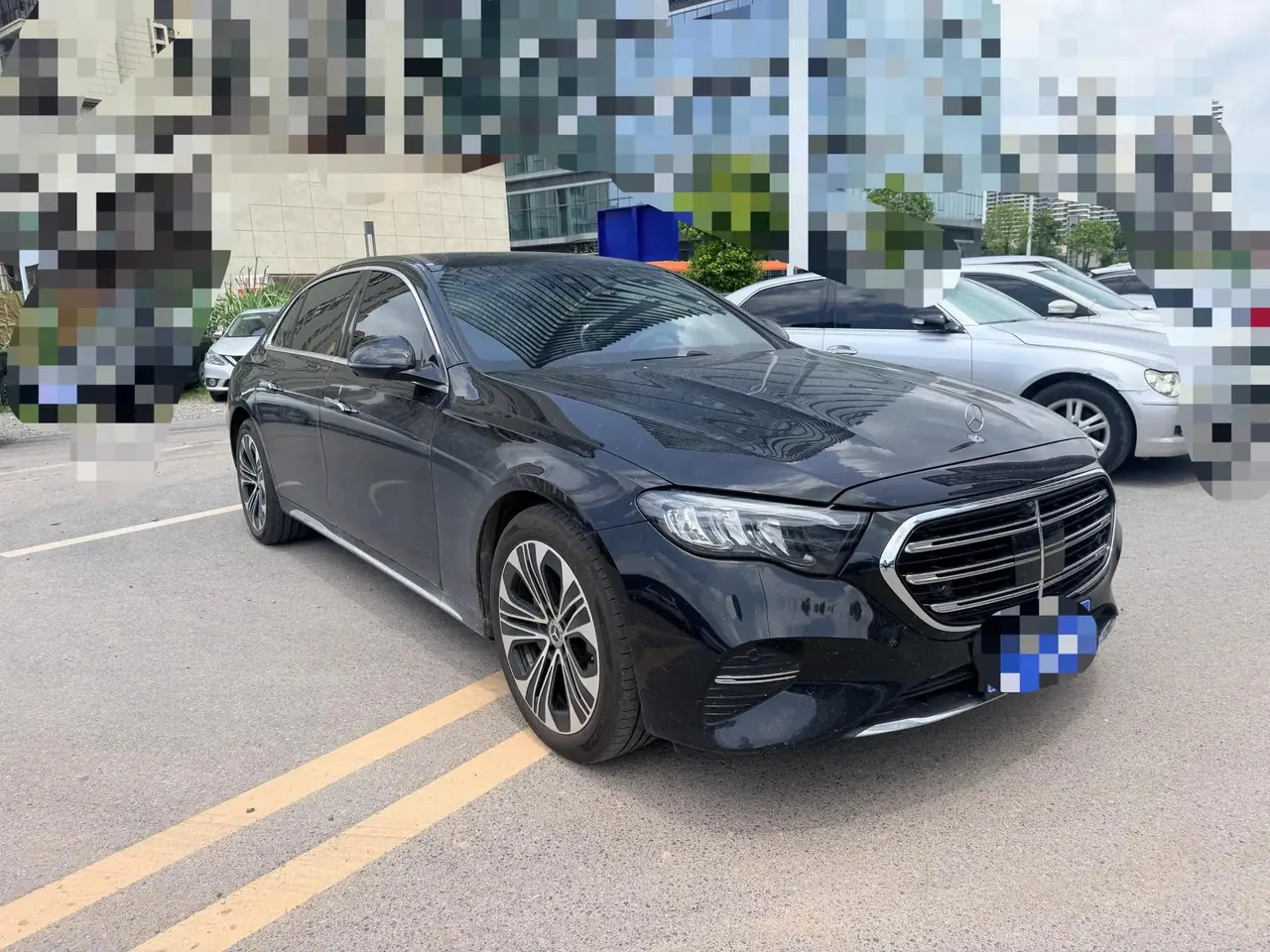 Mercedes Benz E-Class 2025 Model E 300 L 48V 2.0T Luxury Automatic 3