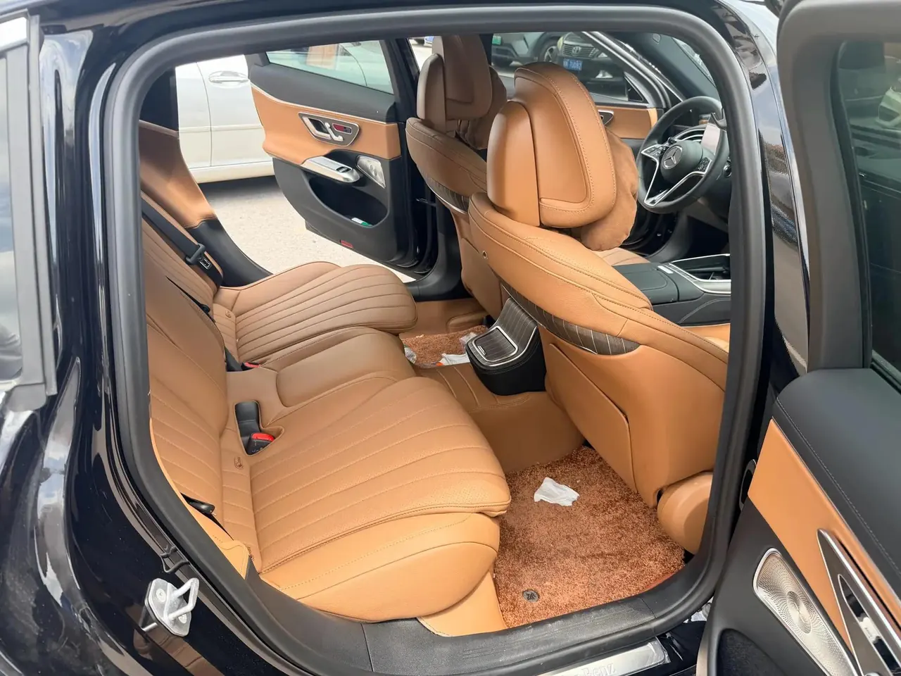 Mercedes Benz E-Class 2025 Model E 300 L 48V 2.0T Luxury Automatic 8