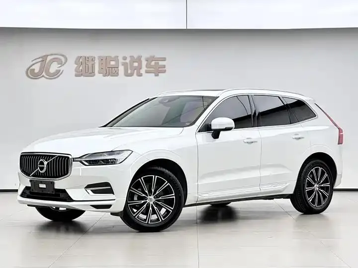 Volvo XC60 2020 T5 4WD Zhiyuan Deluxe Edition - View 1