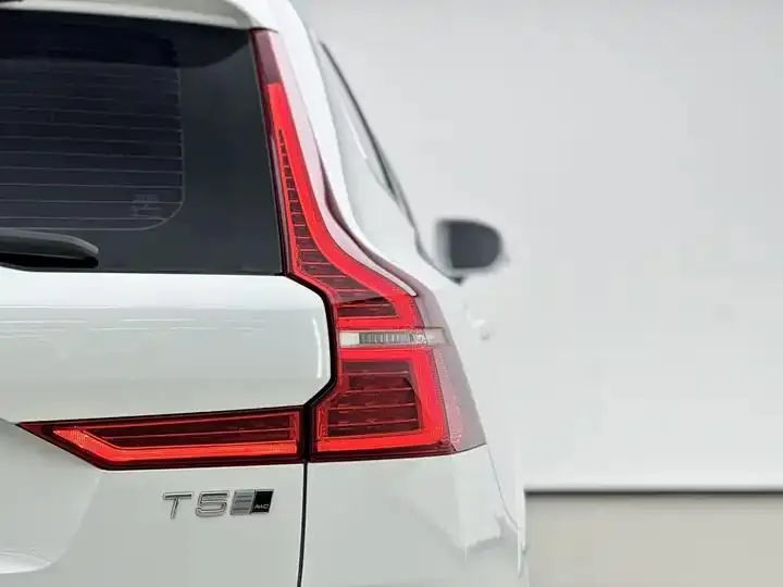 Volvo XC60 2020 T5 4WD Zhiyuan Deluxe Edition 13