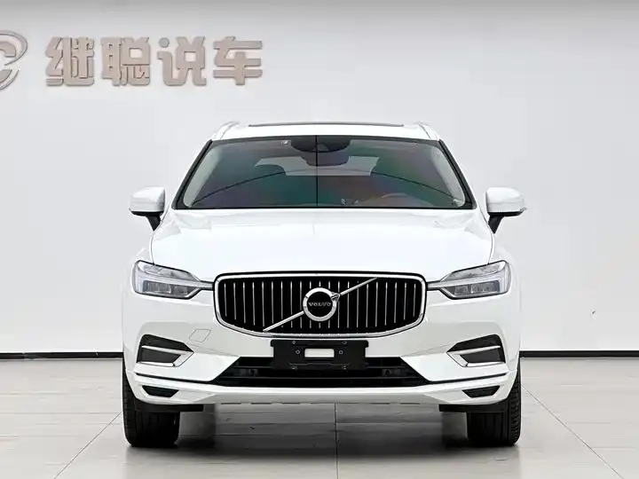 Volvo XC60 2020 T5 4WD Zhiyuan Deluxe Edition 2