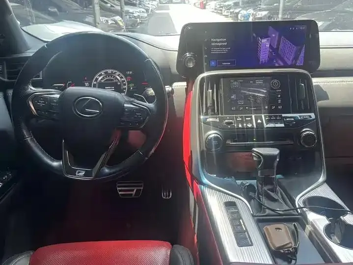 Lexus LX 2022 600 6