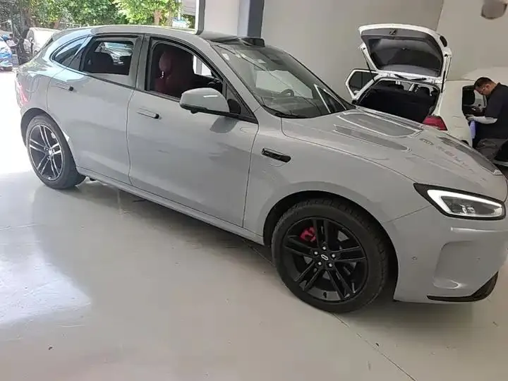 AITO M5 2025 extended range Ultra 4WD 4