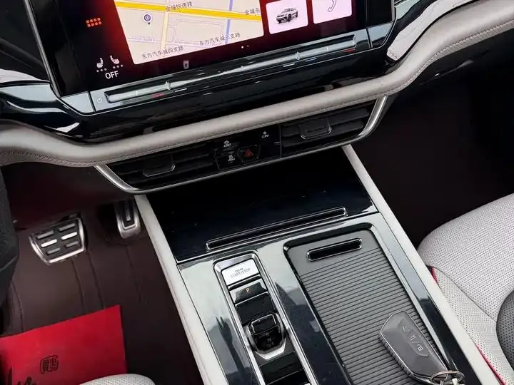 Touang X 2023 Touang X 380TSI 4-wheel Drive Enjoy Deluxe Edition 12