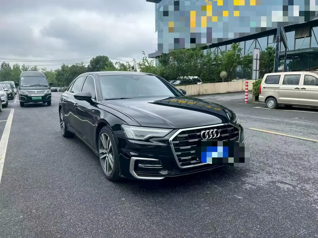 Audi 2024 A6L 2.0TFSI 40TFSI Luxury Dynamic Edition Automatic 3