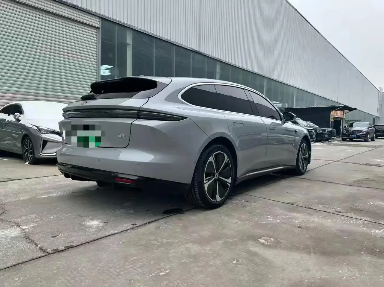 NIO 2025 ET5T 75kWh Touring automatic 9