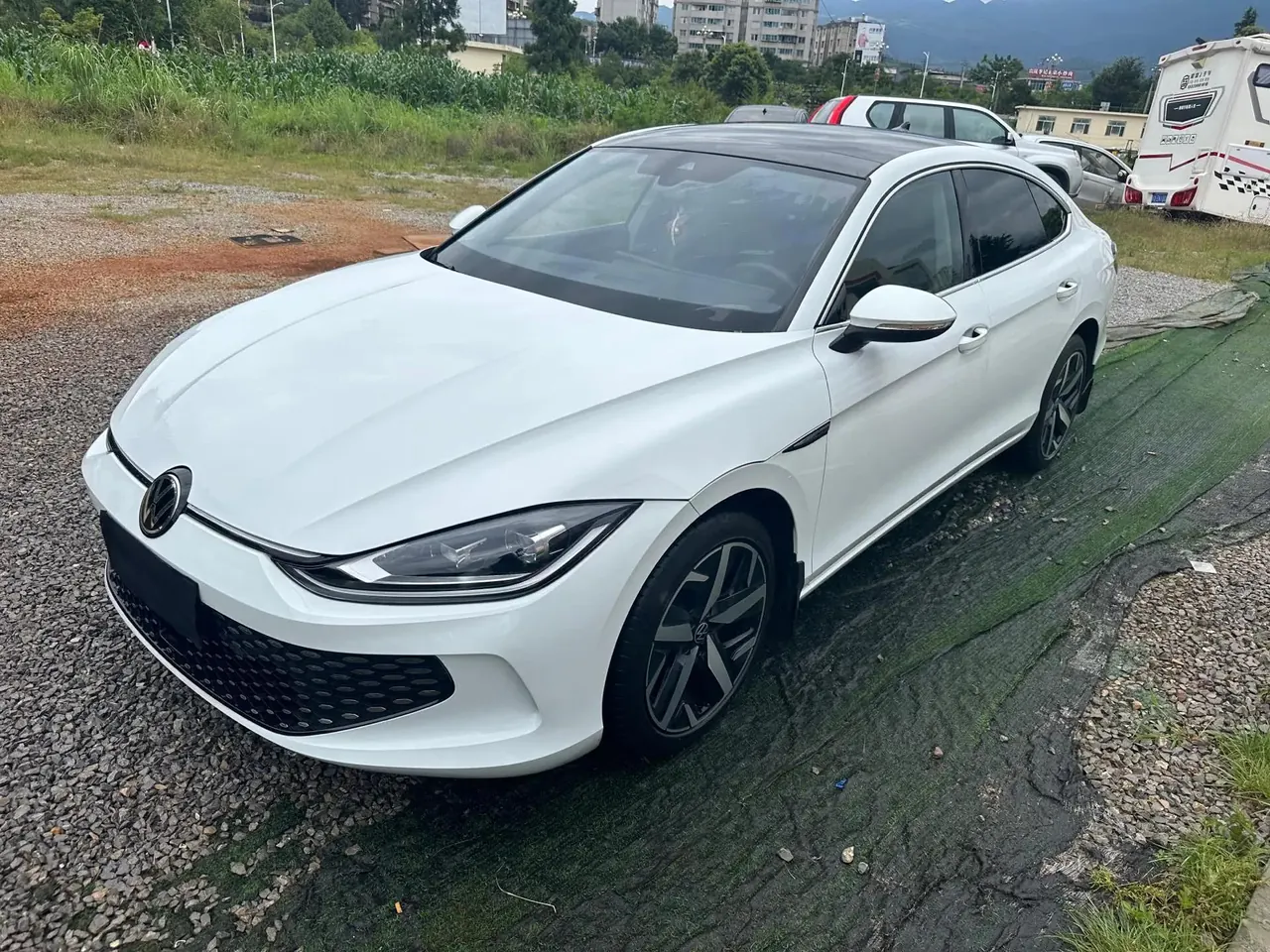 Open image lightbox: Volkswagen 2024 Lingdu L 1.4TSI 280TSI Spicy Edition Automatic
