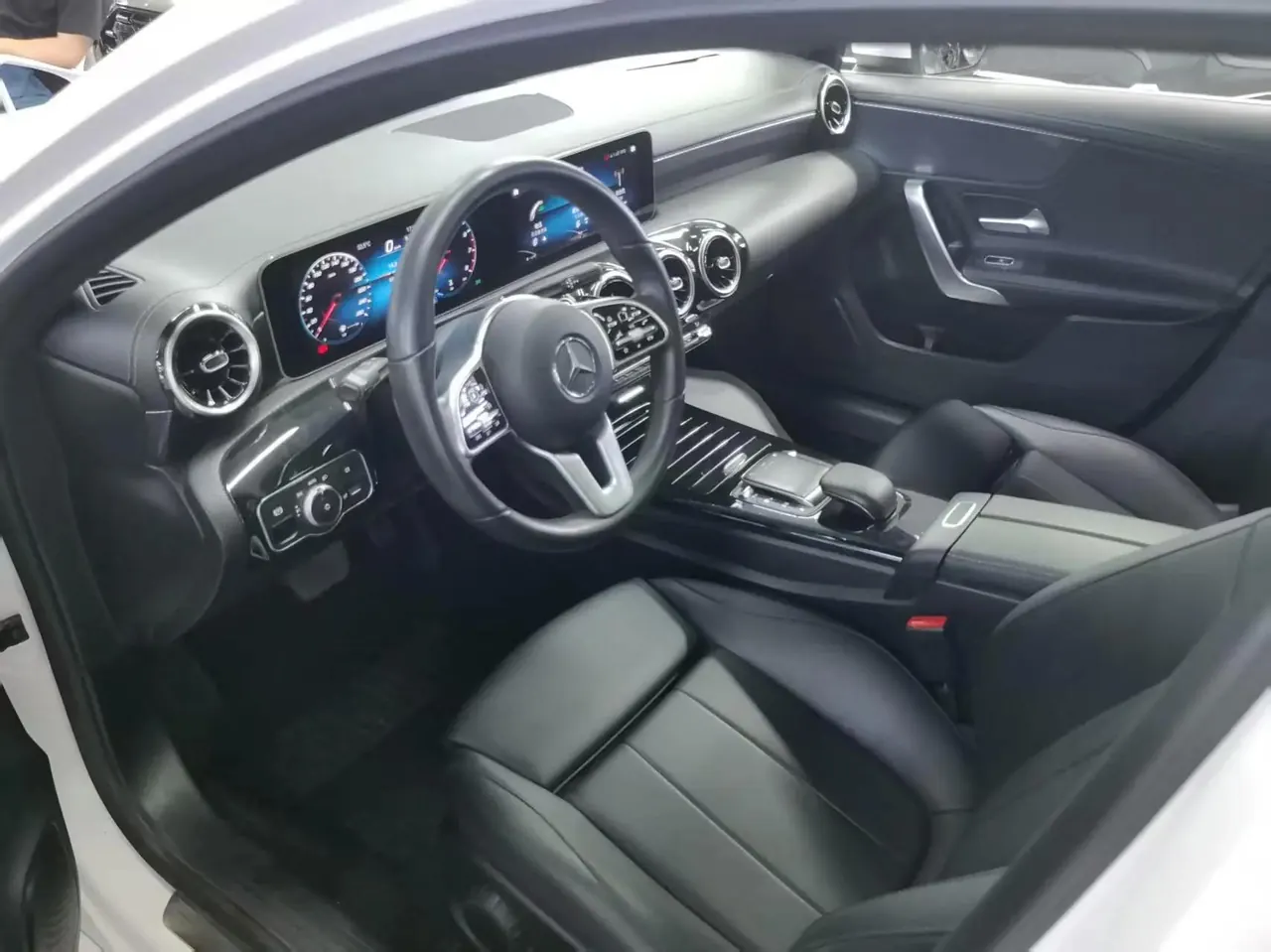 Mercedes Benz Class A 2020 Model to A 200 L Sports Car Dynamic Model 3