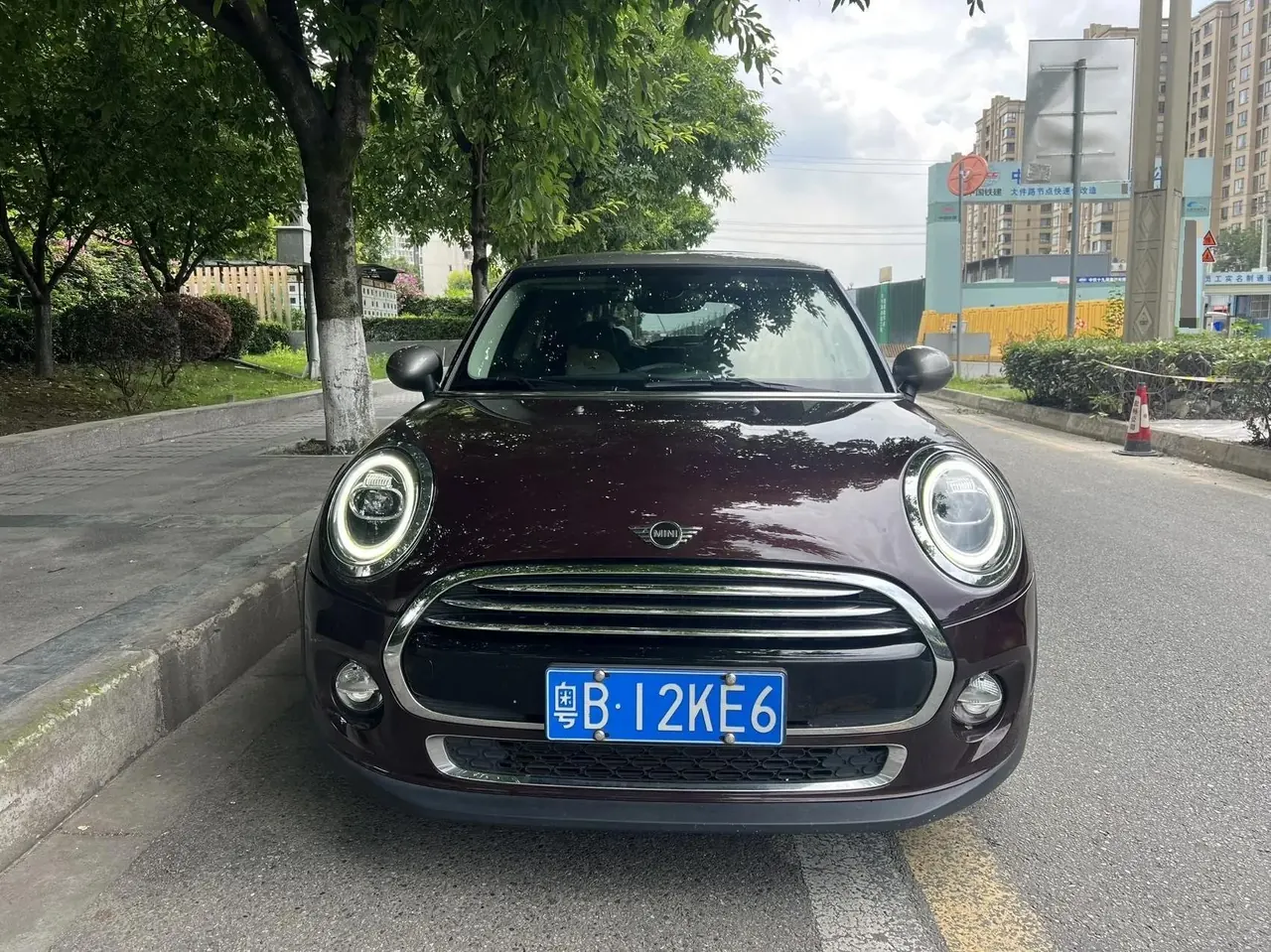 MINI 2019 1.5T COOPER ARTIST 2
