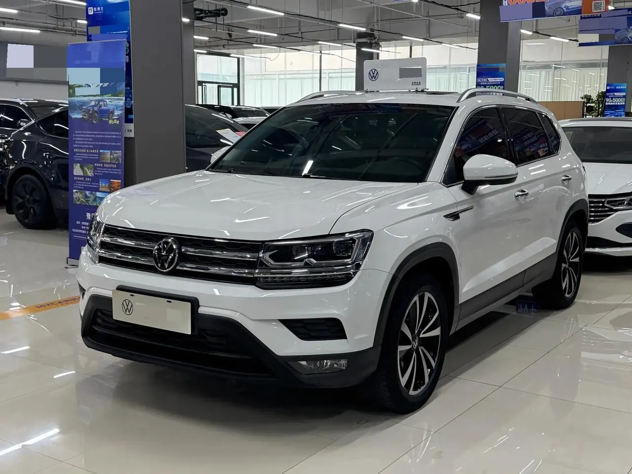 Tougu 2022 280TSI Two-Wheel-Drive Luxury Edition - View 1