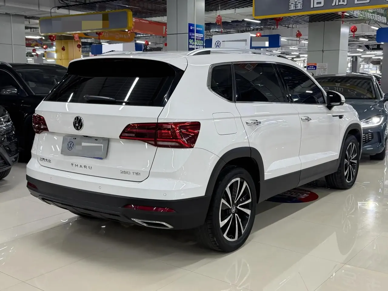 Tougu 2022 280TSI Two-Wheel-Drive Luxury Edition 4