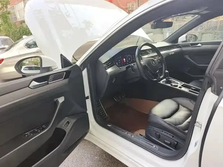FAW-Volkswagen CC 2020 330TSI Charming Yan Edition Country VI 17