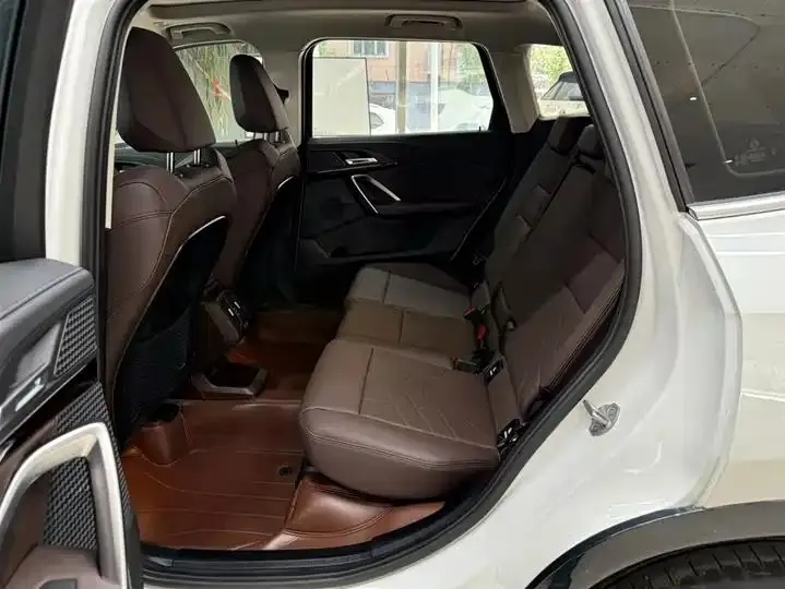 BMW X1 2023 sDrive20Li X Design Set 18