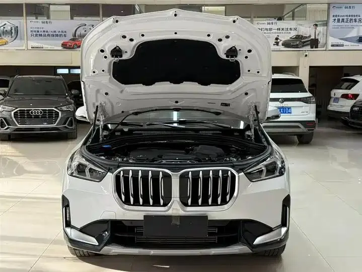 BMW X1 2023 sDrive20Li X Design Set 7
