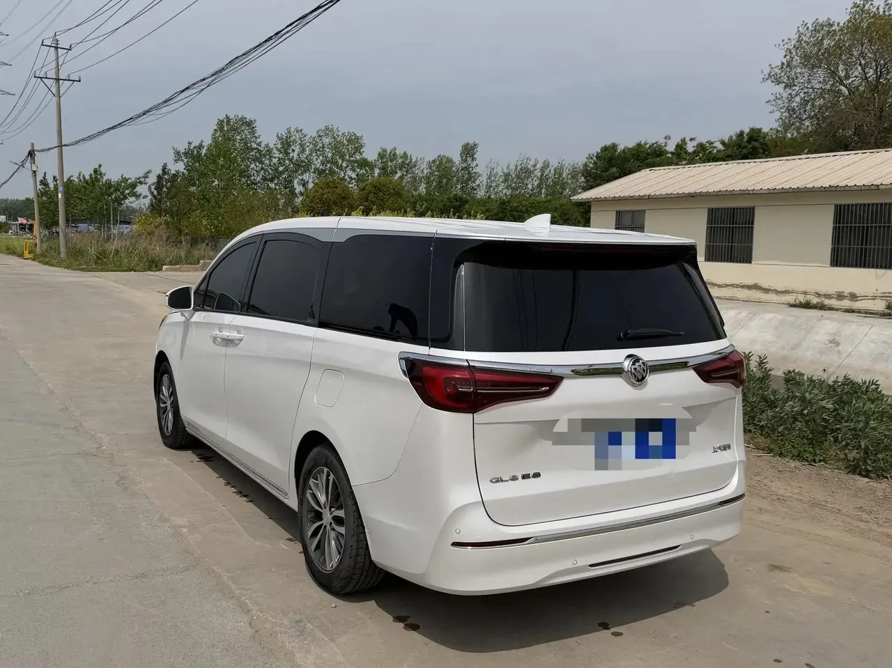 Buick GL8 2023 ES Lu Zun 653T Premium 4