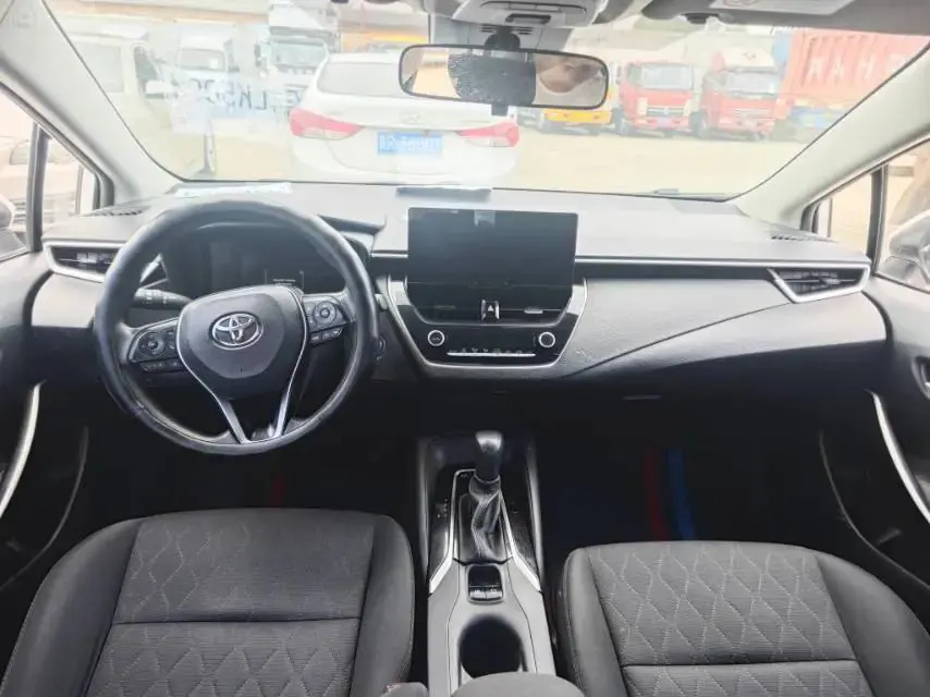 Toyota 2023 Corolla Double Engine 1.8 Stepless Intelligent Electric Hybrid Pioneer Edition Automatic Gear 4