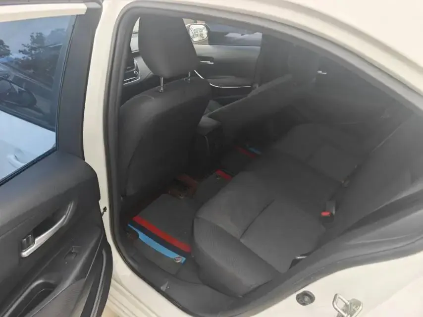 Toyota 2023 Corolla Double Engine 1.8 Stepless Intelligent Electric Hybrid Pioneer Edition Automatic Gear 5