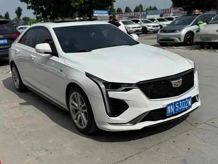 Cadillac CT4 2020 28T Luxury Model 2