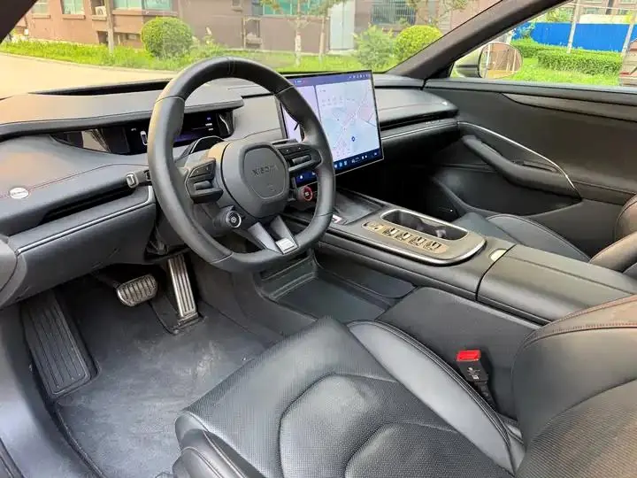 MI SU7 2024 four-wheel drive long endurance high-end smart driving Max version 4