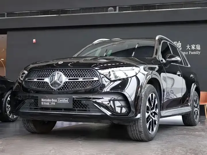 Mercedes Benz GLC 2023 modified GLC 260 L 4MATIC luxury 5 seats - View 1
