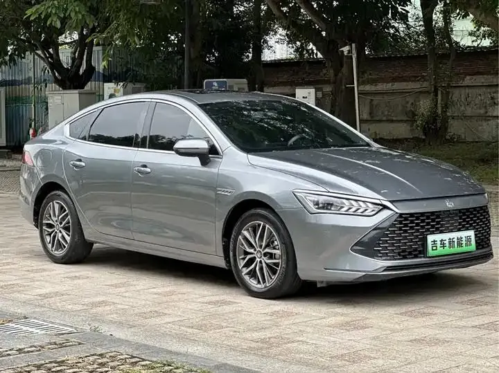 Qin PLUS 2021 DM-i 55KM flagship 3
