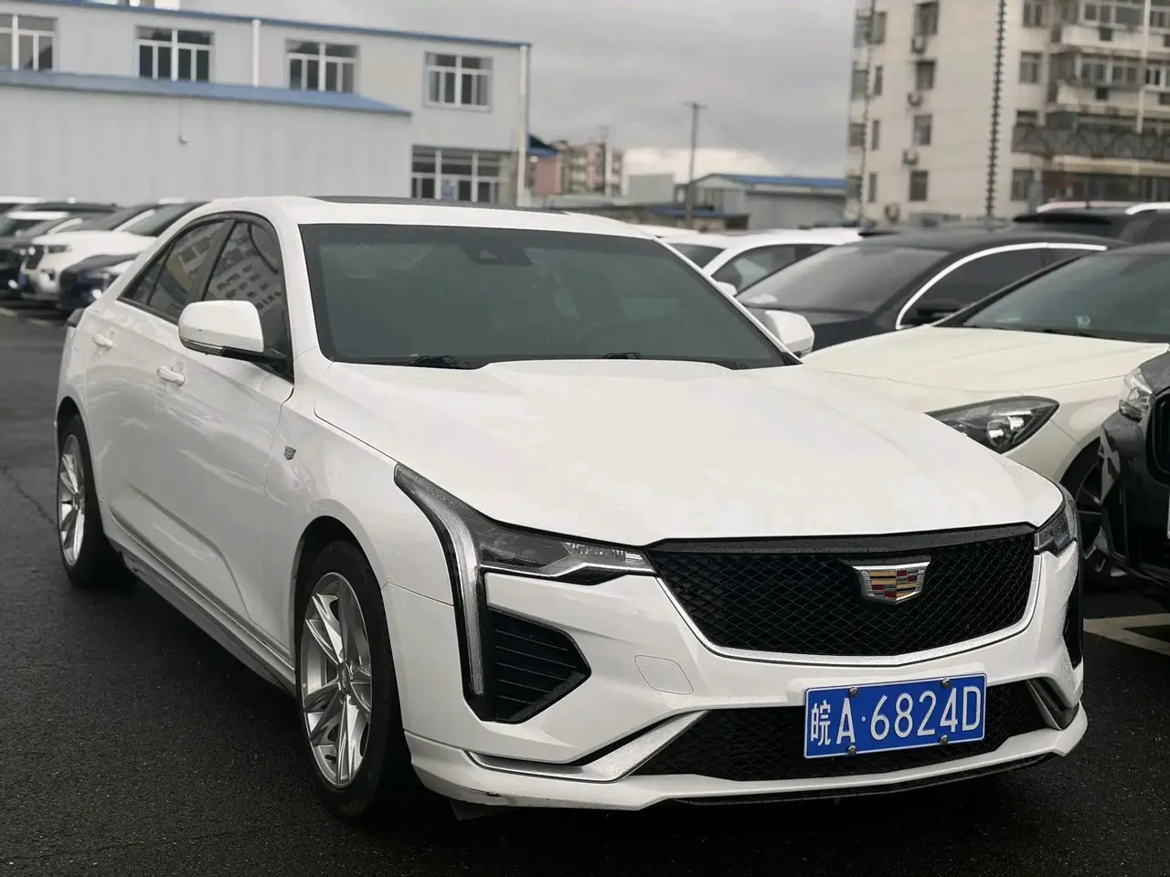 Cadillac CT4 2020 28T Luxury Model 2