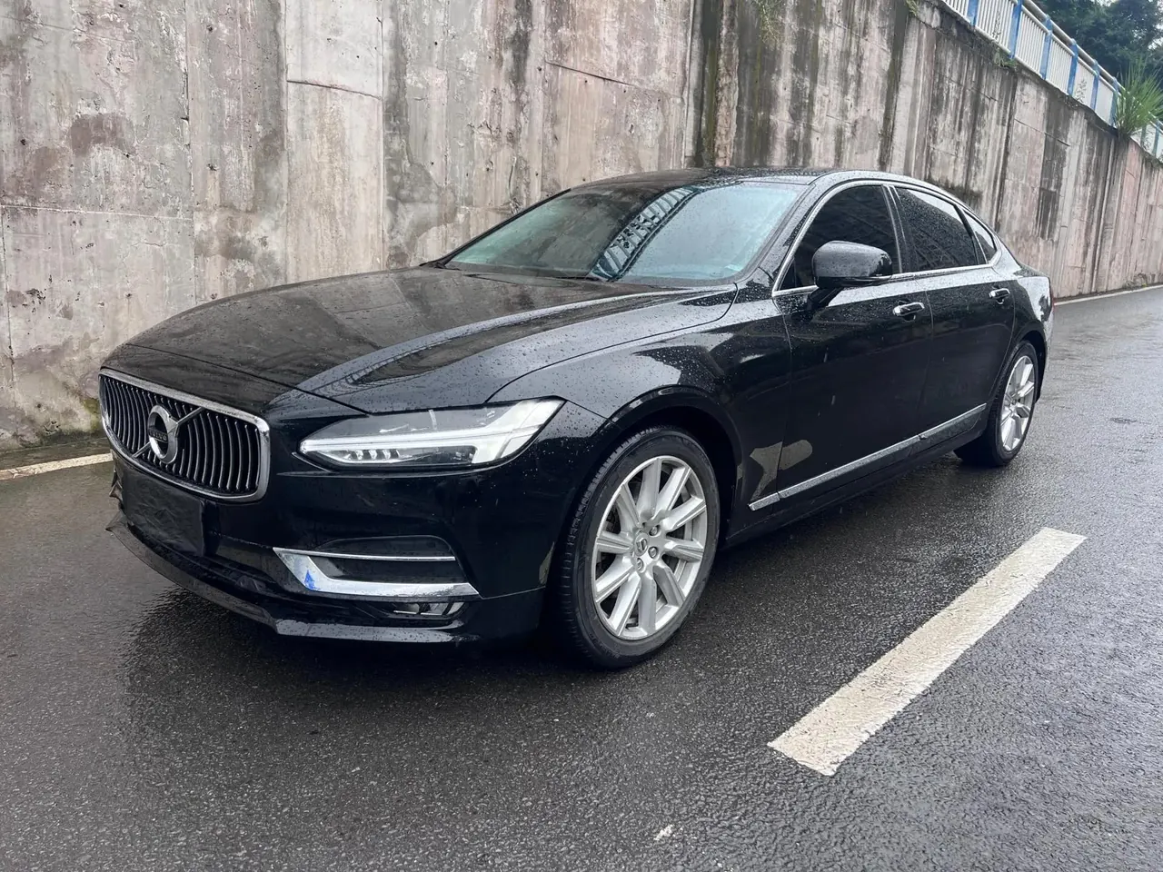Open image lightbox: Volvo S90 2020 T5 Zhiyi Deluxe Edition