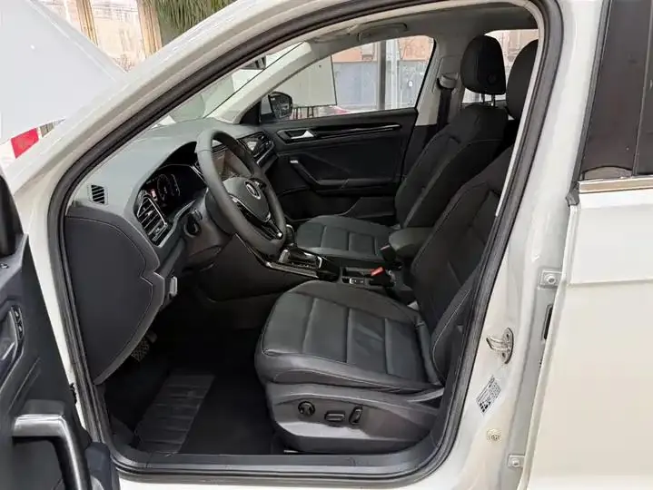 T-ROC 2022 280TSI DSG Front-Wheel Drive Comfort PLUS 16