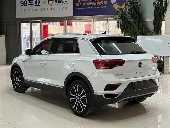 T-ROC 2022 280TSI DSG Front-Wheel Drive Comfort PLUS 6