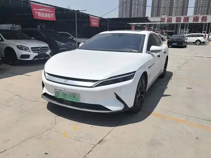 Han 2020 EV four-wheel drive high-performance flagship - View 1