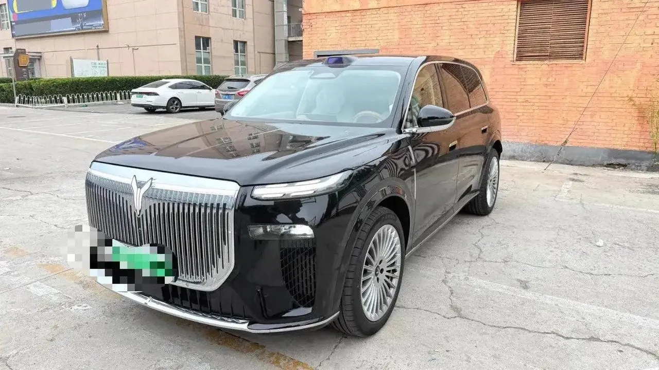 Открыть галерею: Voyah Taishan 2026 Model Max