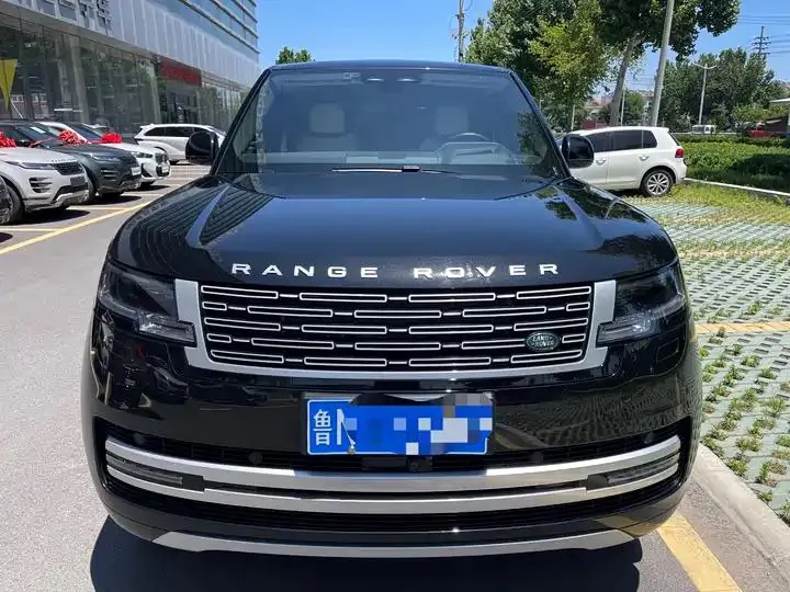 Range Rover 2023 3.0 L 6 400PS Shengshi Extension - View 1