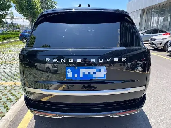 Range Rover 2023 3.0 L 6 400PS Shengshi Extension 8