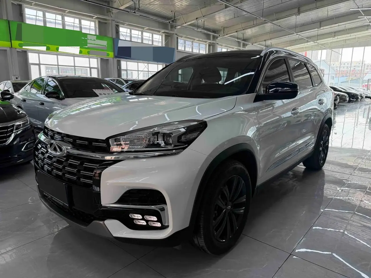 Открыть галерею: Chery 2023 Ruihu 8 1.5TCI 230TCI Advanced Manual Gear