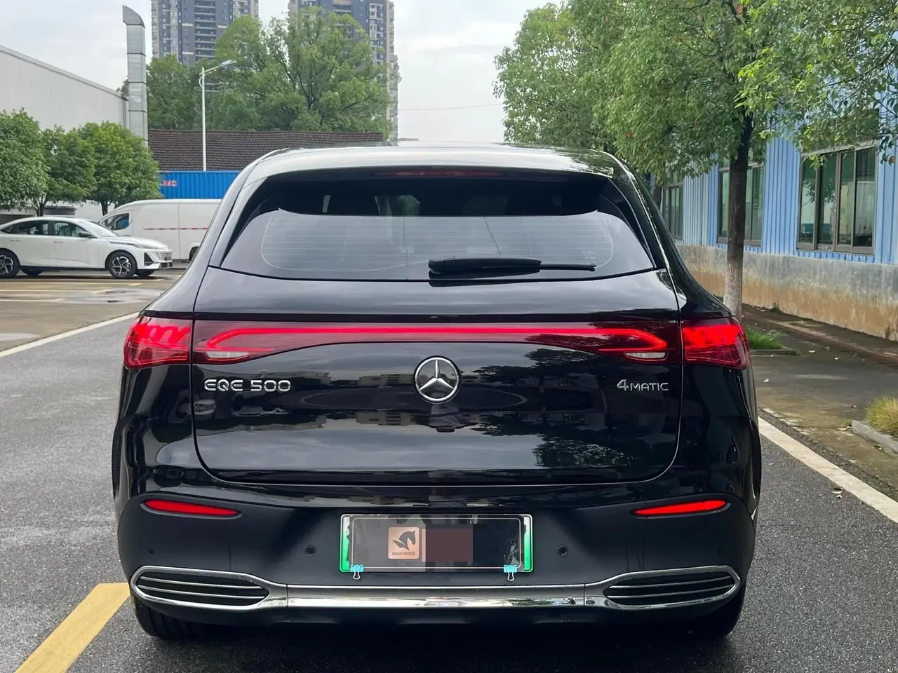 Mercedes Benz EQE SUV 2024 500 4MATIC Deluxe Edition 8