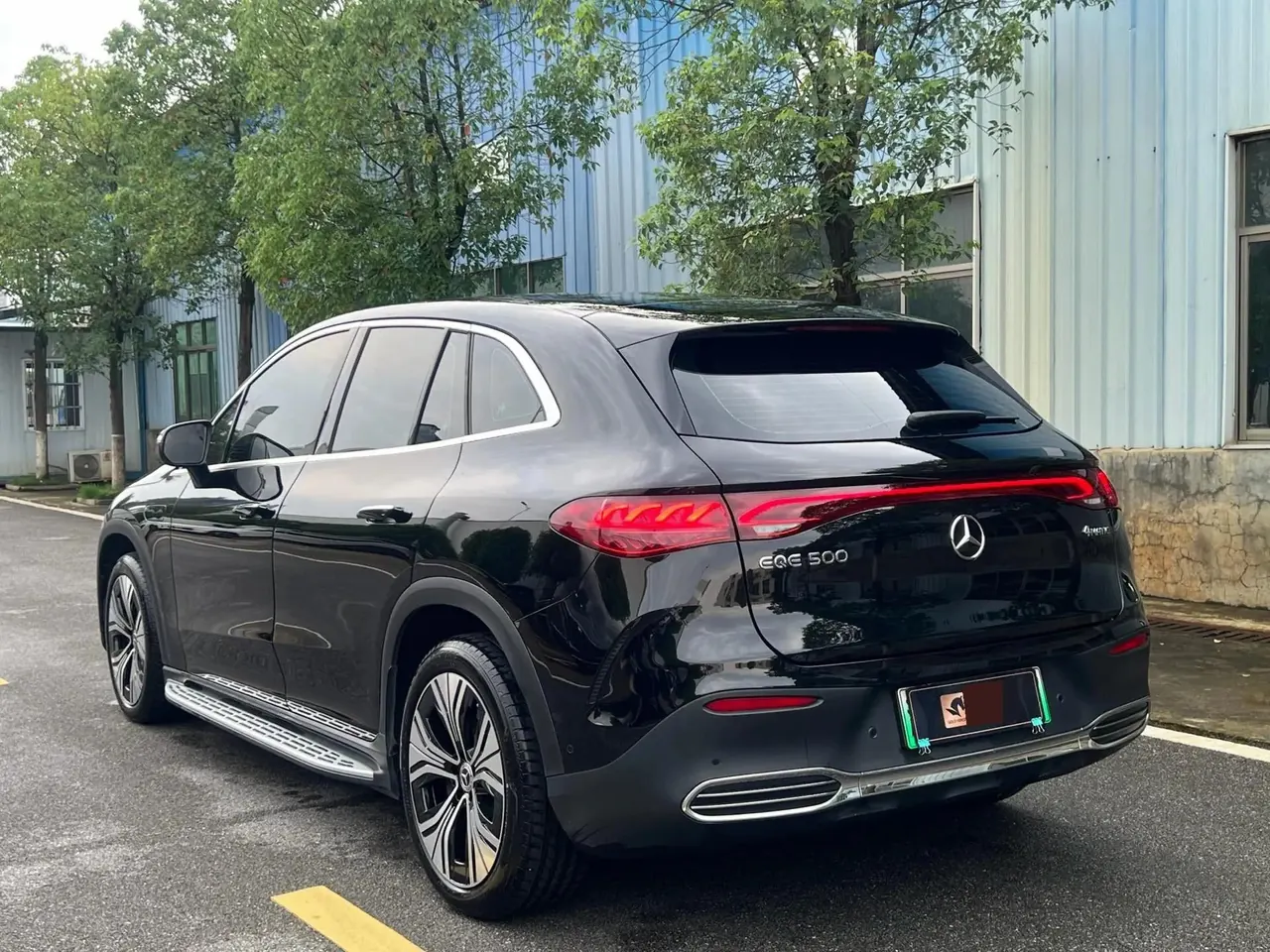 Mercedes Benz EQE SUV 2024 500 4MATIC Deluxe Edition 9