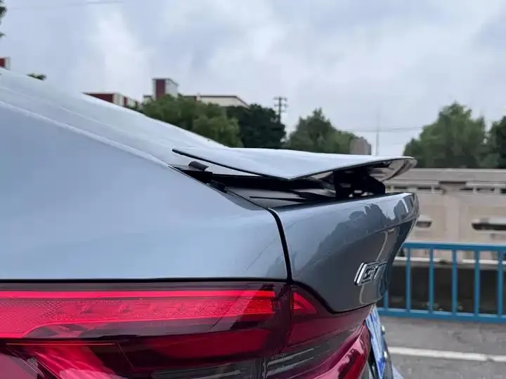 BMW 6 GT 2020 630i M sports suit 14