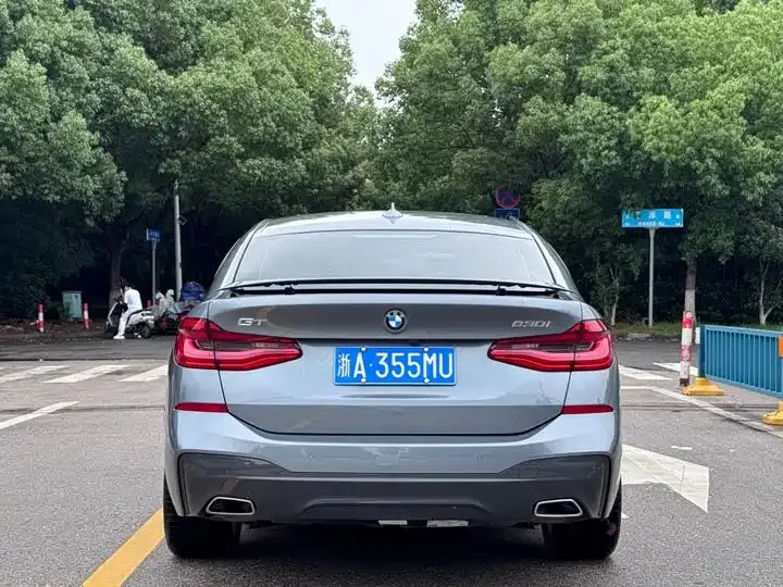 BMW 6 GT 2020 630i M sports suit 5