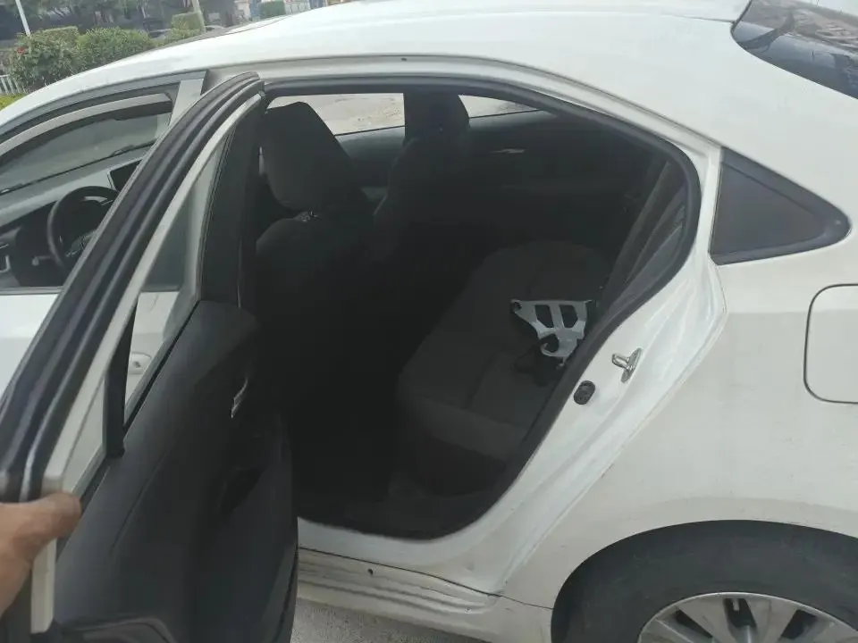 Corolla 2019 1.2T S-CVT GL-i Luxury Edition 5