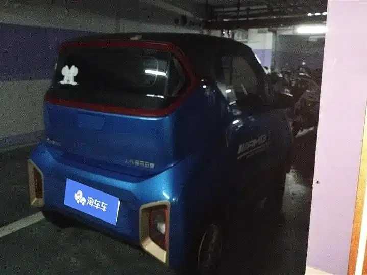 BaoJun E200 2019 250KM Zhixing Edition 3