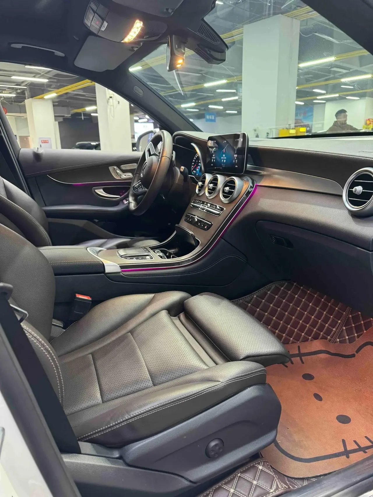 Mercedes Benz GLC 2021 model GLC 260 L 4MATIC Dynamic Edition 4