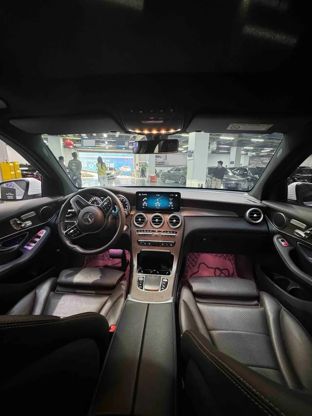 Mercedes Benz GLC 2021 model GLC 260 L 4MATIC Dynamic Edition 6