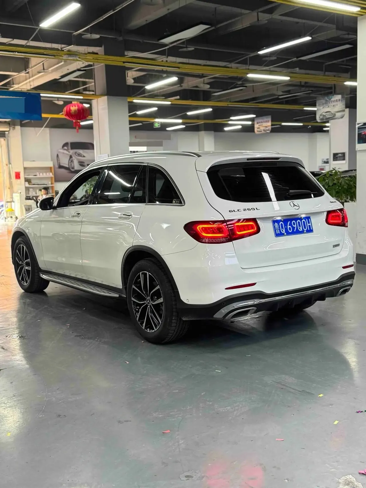 Mercedes Benz GLC 2021 model GLC 260 L 4MATIC Dynamic Edition 7
