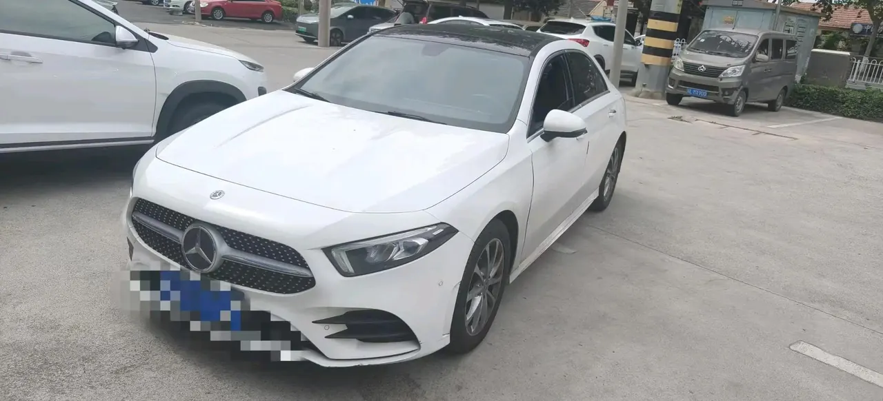 Mercedes Benz A- Class 2020 model facelift A 200 L Sport Sedan Luxury Edition - View 1