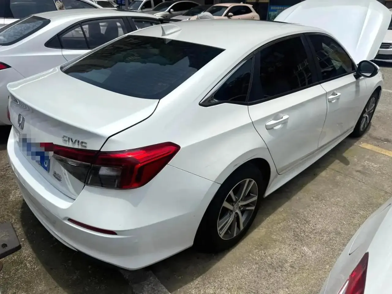 Civic 2022 240TURBO CVT Dynamic Edition 10