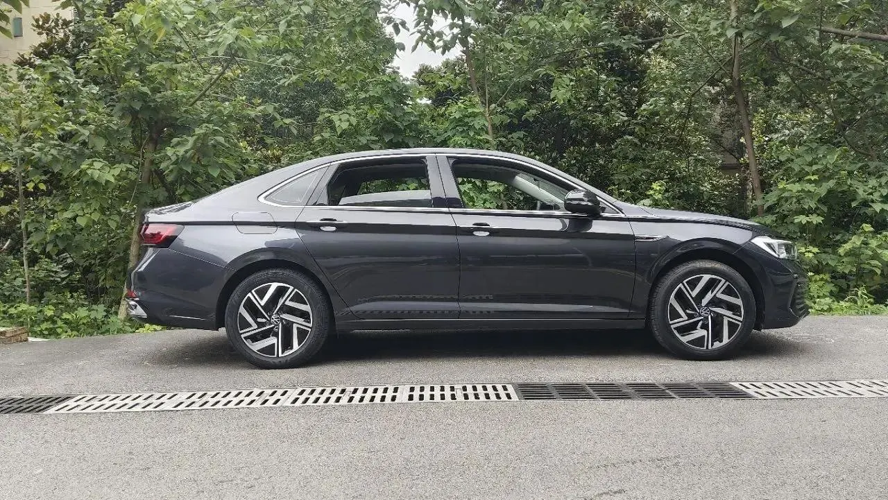 Lavida 2023 280TSI DSG Exceed Plus Edition 7