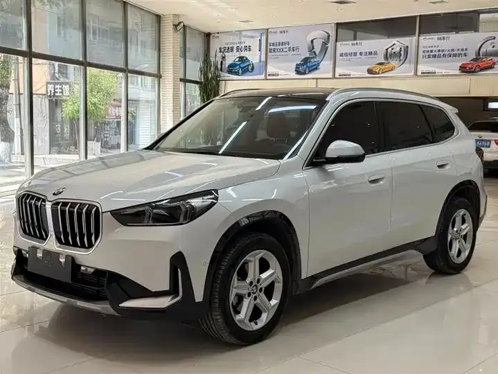 BMW X1 2023 sDrive20Li X Design Set - View 1