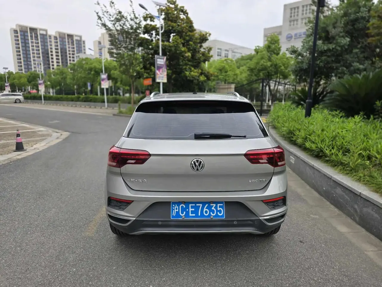 T-ROC Tange 2020 280TSI DSG Two-Drive Luxury Model 7